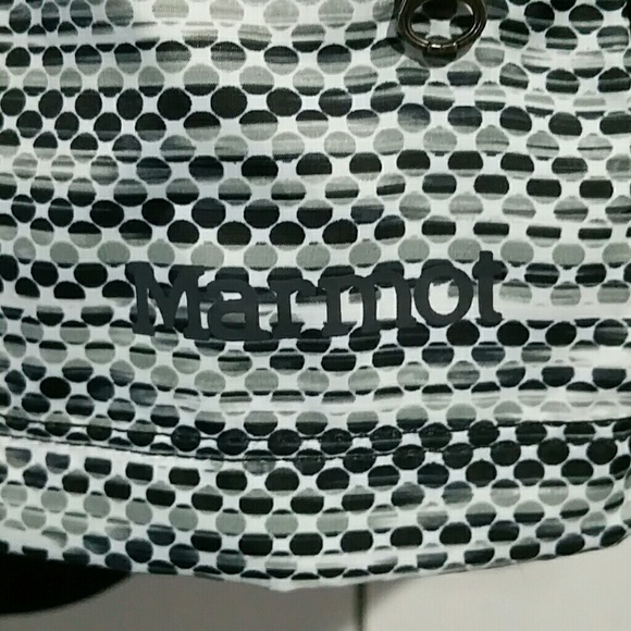 CLEARANCE /Make an offer! Marmot womens Hooded zip up Jacket Sz M - Picture 6 of 8